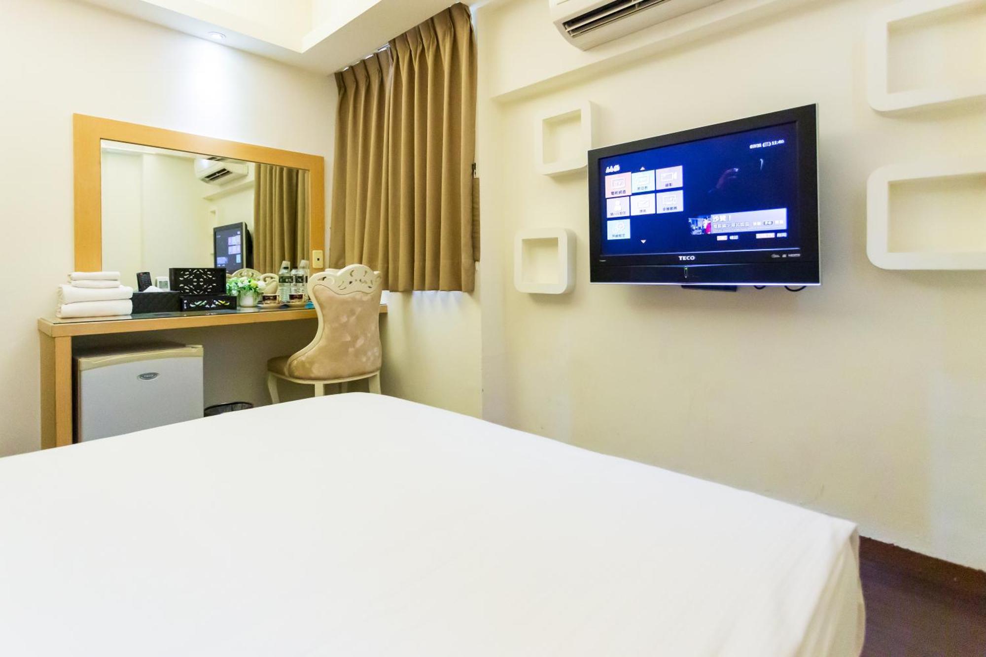 Newrise Hotel Kaohsiung Buitenkant foto