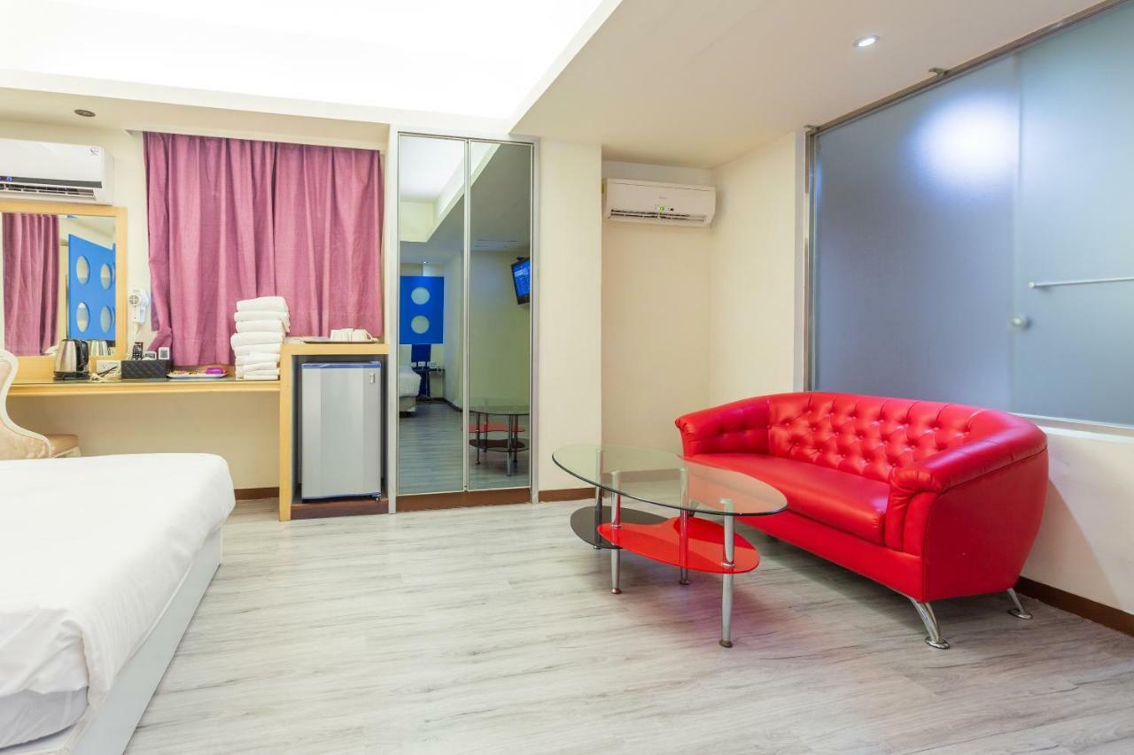 Newrise Hotel Kaohsiung Buitenkant foto