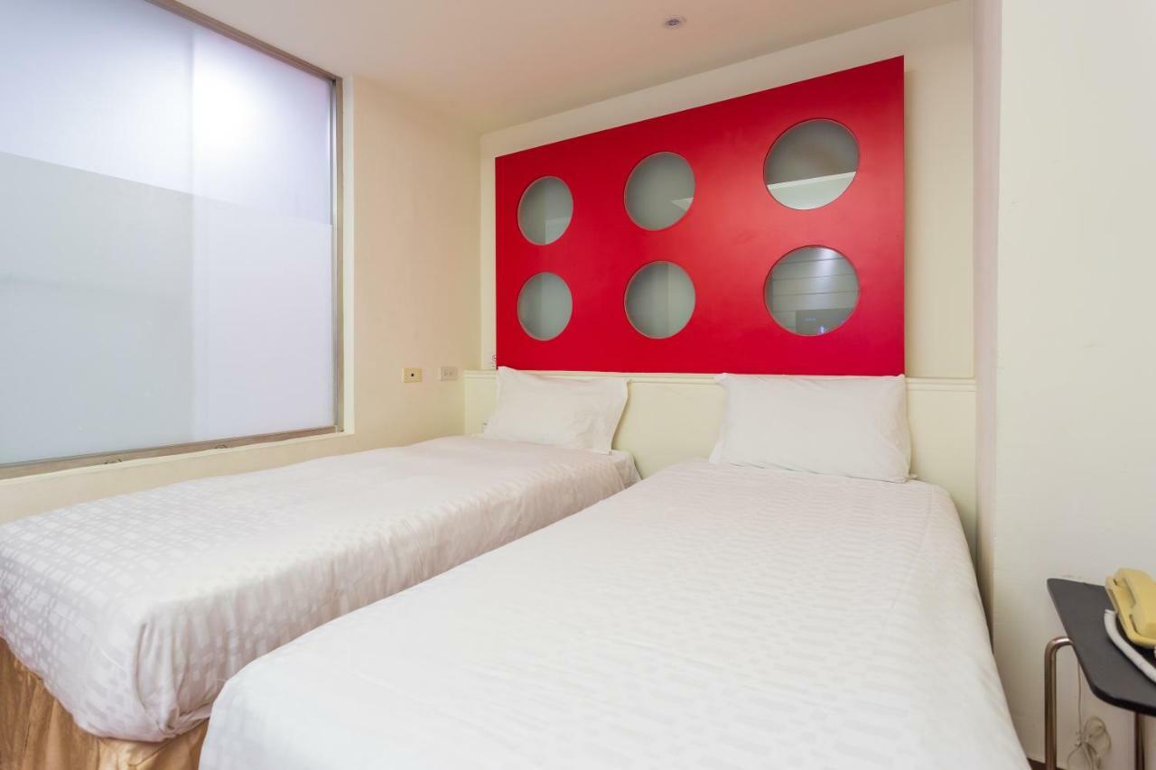 Newrise Hotel Kaohsiung Buitenkant foto