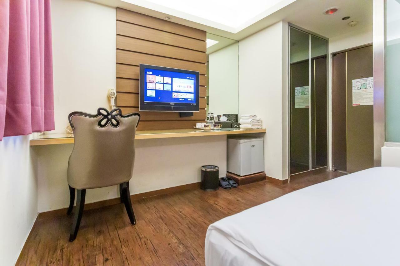 Newrise Hotel Kaohsiung Buitenkant foto